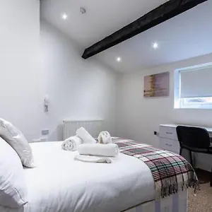 Kelvin Grove By Ustay Liverpool
